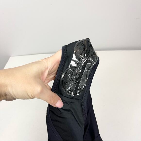 Cupshe Summer Seaside Ruched Halter Tummy Control Black One Piece Swimsuit sz S - Picture 4 of 9